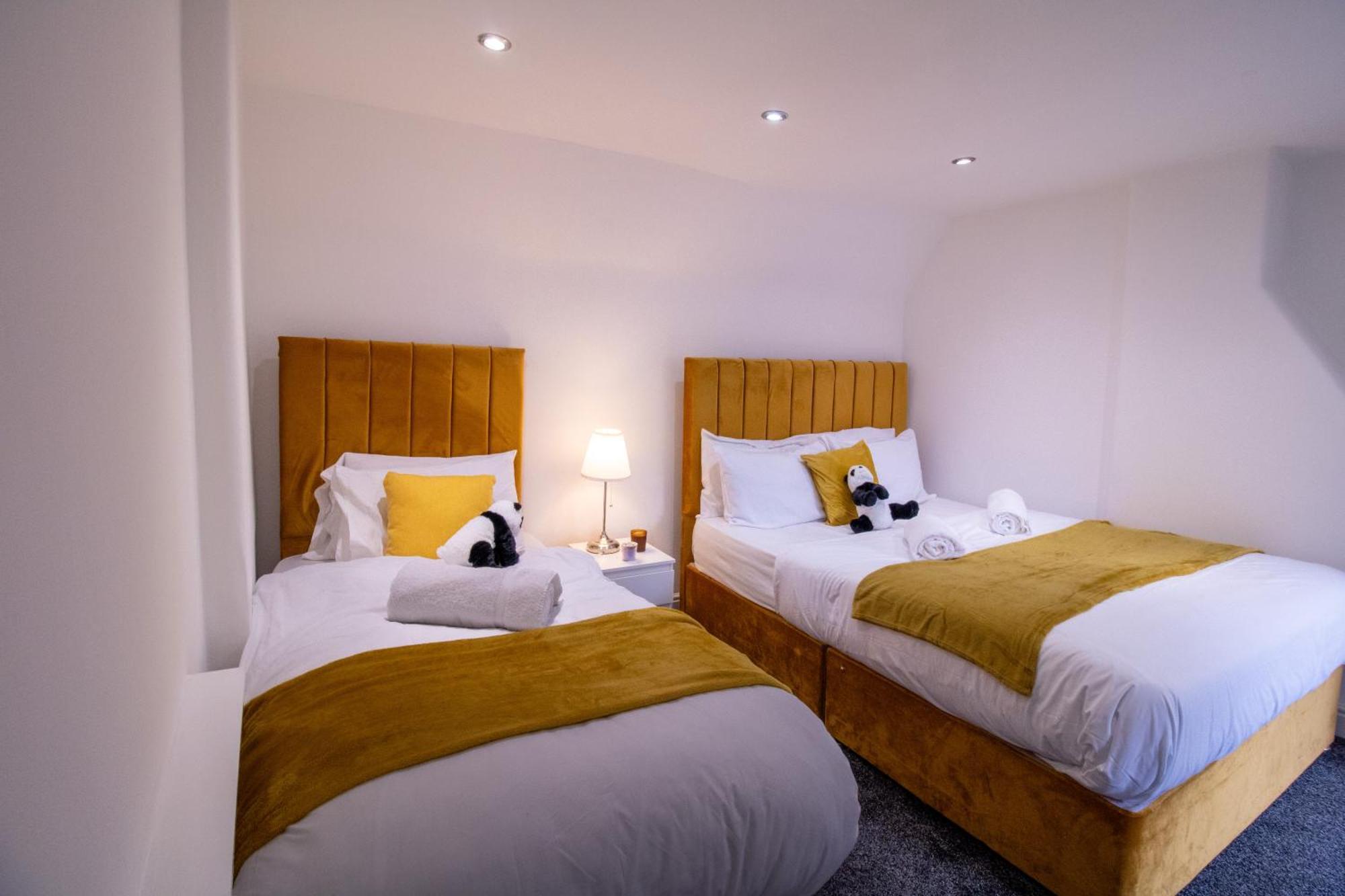 Luxurious 1-Bedroom Penthouse On Oxford Street 11G ลอนดอน ภายนอก รูปภาพ