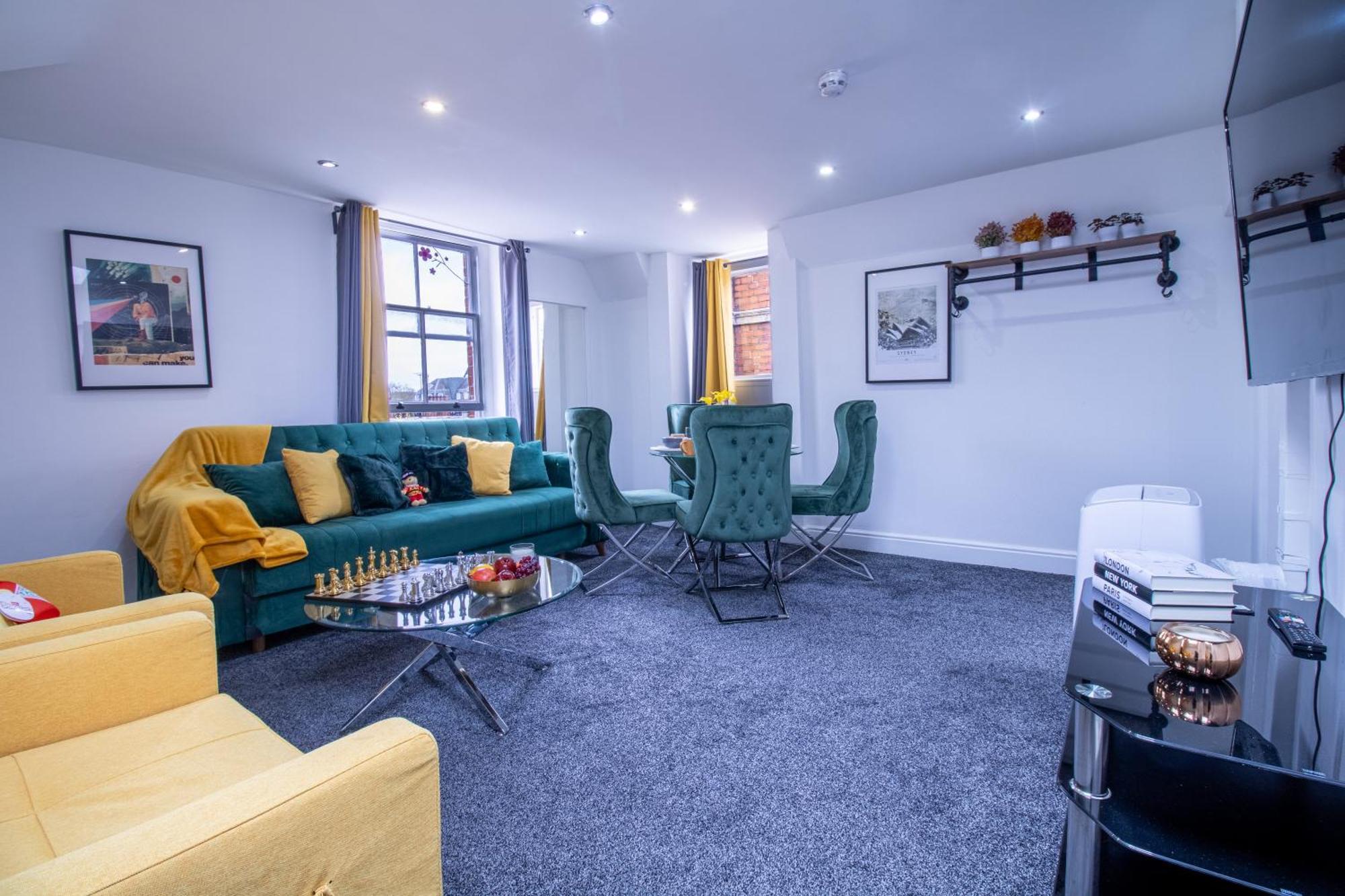 Luxurious 1-Bedroom Penthouse On Oxford Street 11G ลอนดอน ภายนอก รูปภาพ