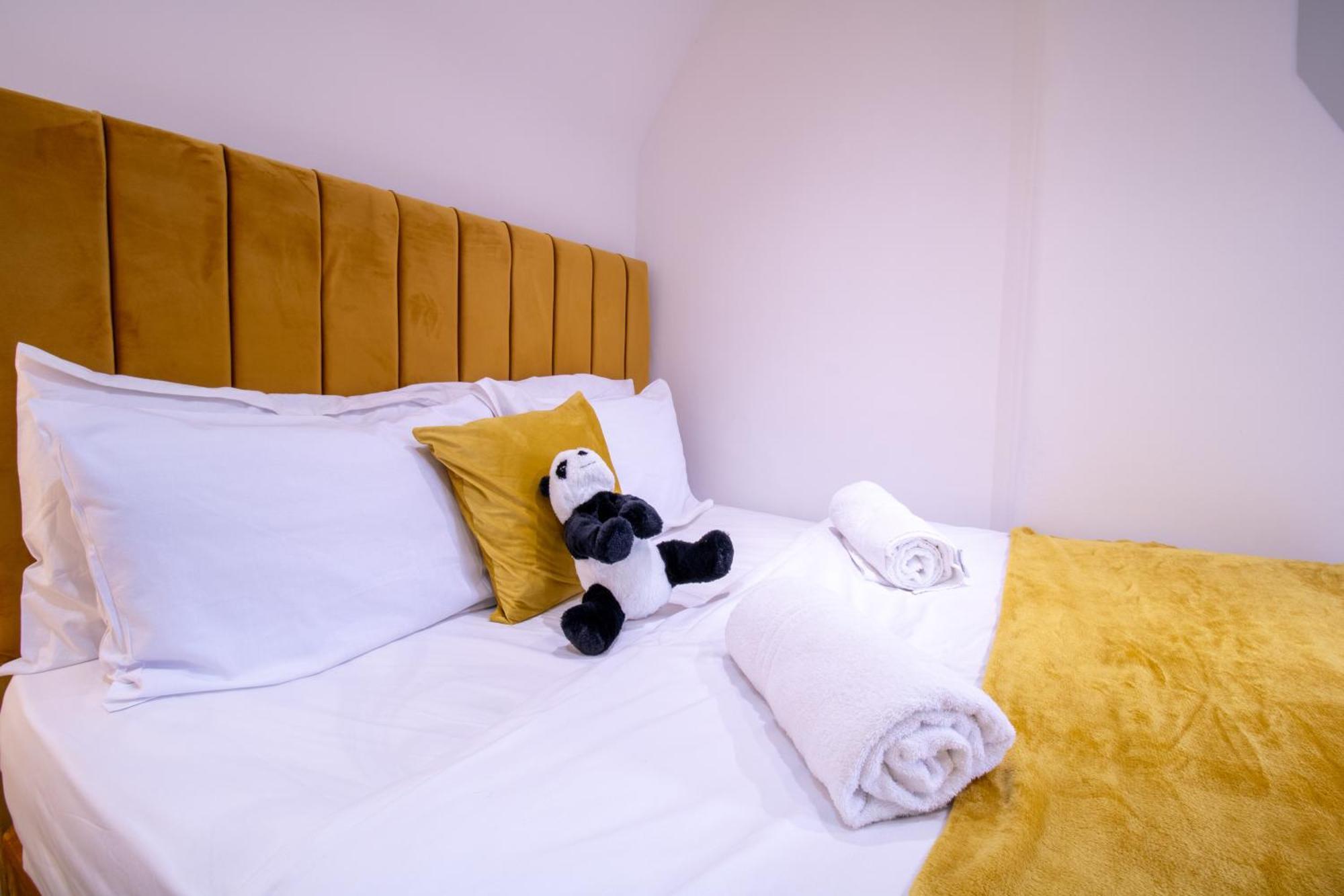 Luxurious 1-Bedroom Penthouse On Oxford Street 11G ลอนดอน ภายนอก รูปภาพ