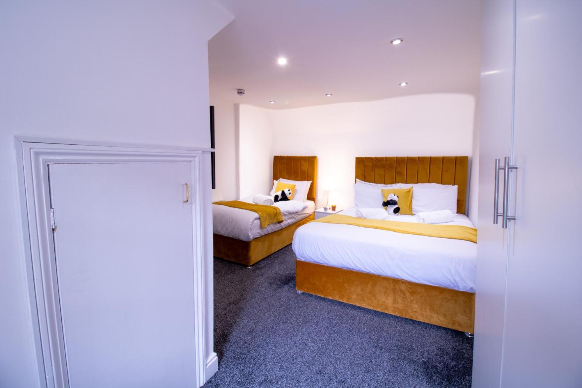 Luxurious 1-Bedroom Penthouse On Oxford Street 11G ลอนดอน ภายนอก รูปภาพ
